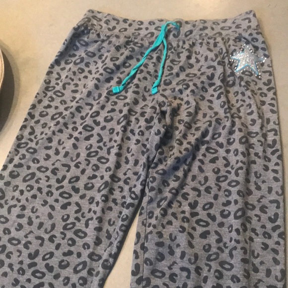 Girls joggers size 16 EUC - Picture 2 of 4
